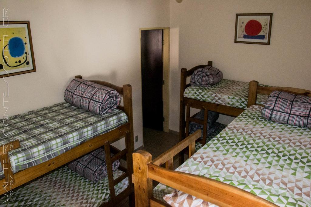 Hostel Cuesta 보투카투 외부 사진
